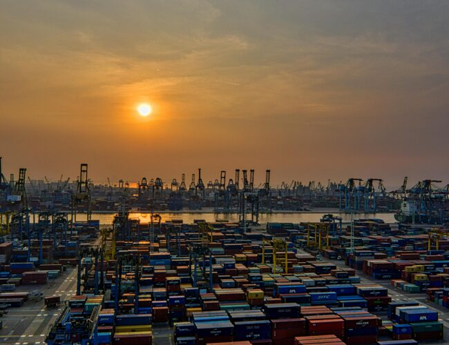 Por que o Brasil ainda não tem uma estratégia nacional de supply chain