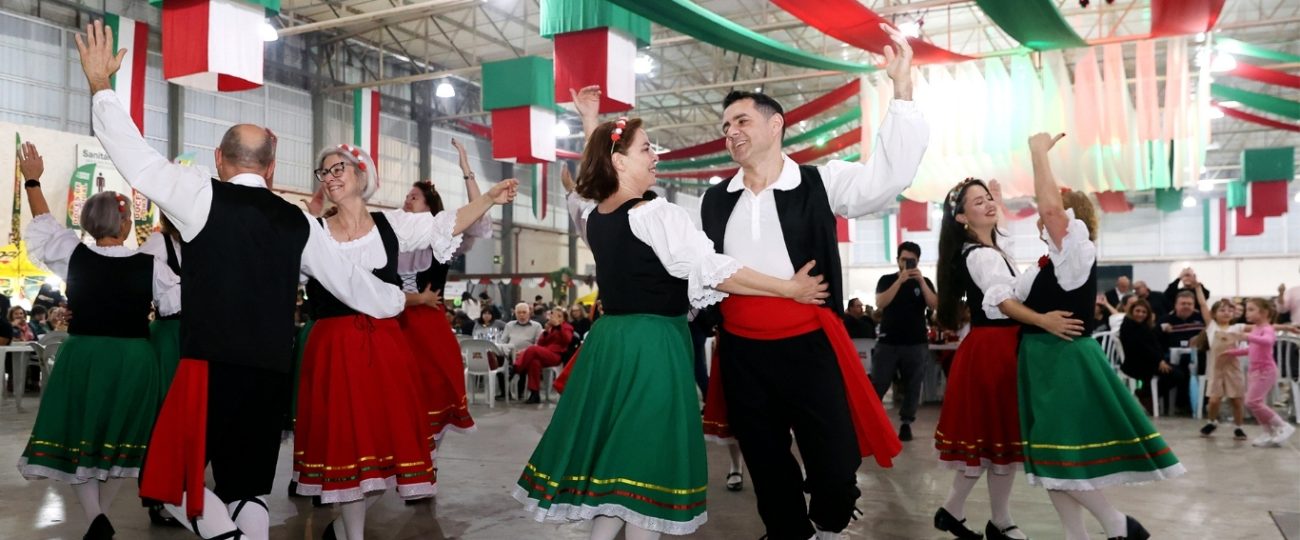 Festa italiana reúne gastronomia, música e tradição em quatro dias de programação em Joinville