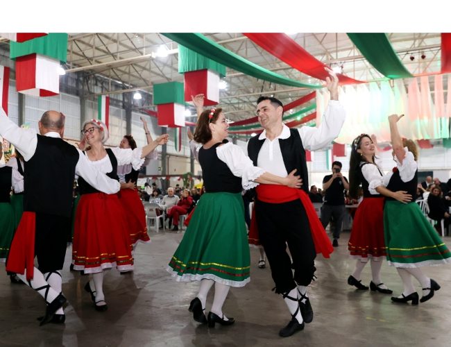 Festa italiana reúne gastronomia, música e tradição em quatro dias de programação em Joinville